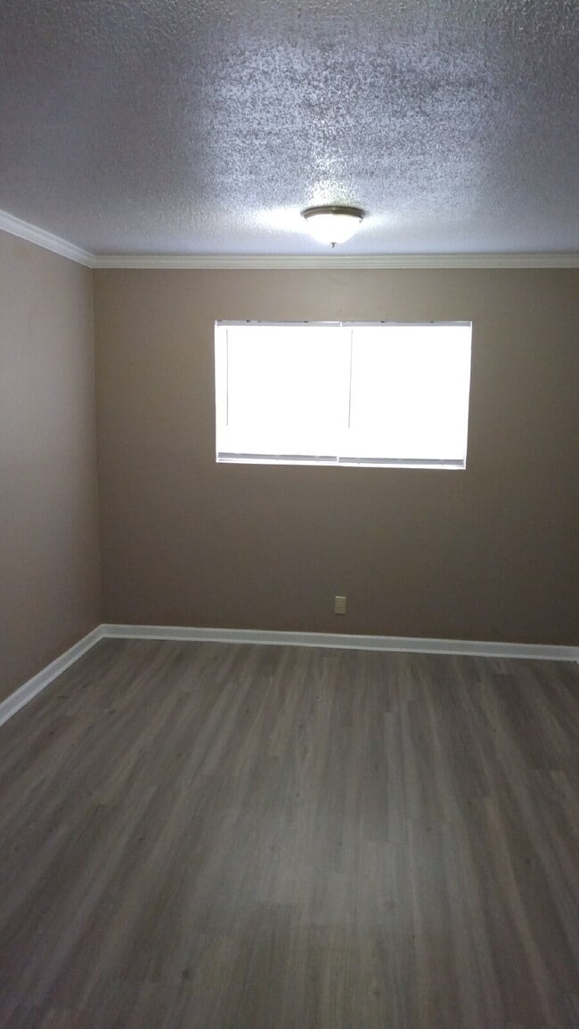 Photo - Welcome Home to your 2 Bedroom | 1 Bathroom Apartment Home located at Chateau Royal in Orange, TX! Unit 30