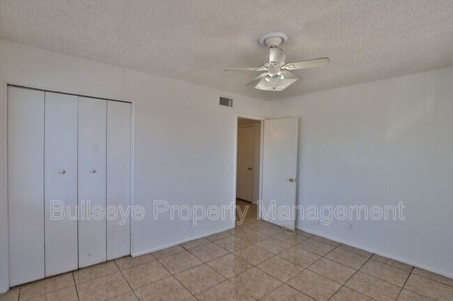 Photo - 859 W Ray Rd Unit 1
