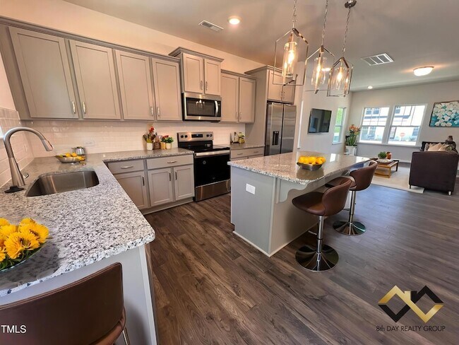 Photo - 52 Camel Crazies Pl