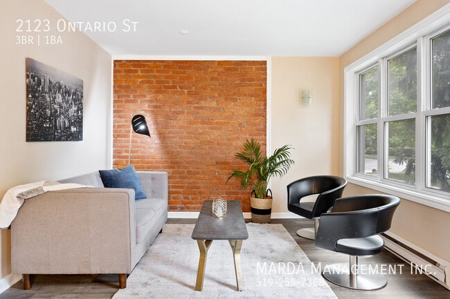 Photo - CHARMING RENOVATED 3 BED/1 BATH HOME WALKERVILLE + UTILITIES