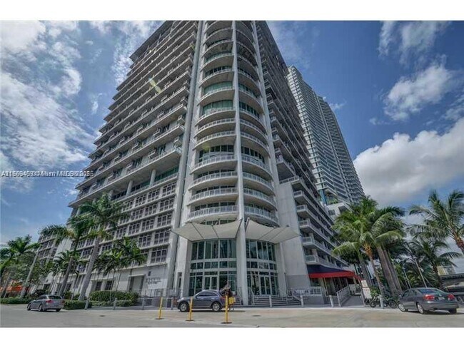 Building Photo - 690 SW 1st Ct Unit 1506 Rental