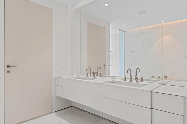 Photo - 200 Arkona Ct Unit 401