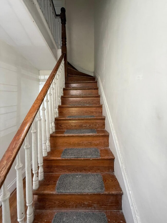 Photo - 1815 Highland Ave Unidad 1815 Highland Ave #2
