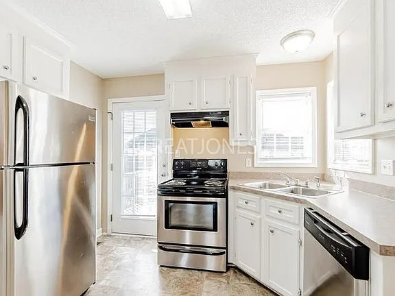 Photo - 6 Ashley Brook Ct