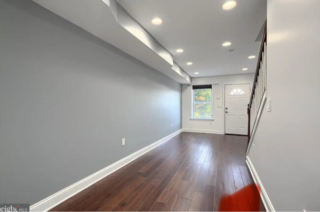 Photo - 930 Washington Blvd