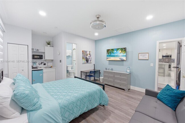 Photo - 12002 NW 27th Dr Unit 1