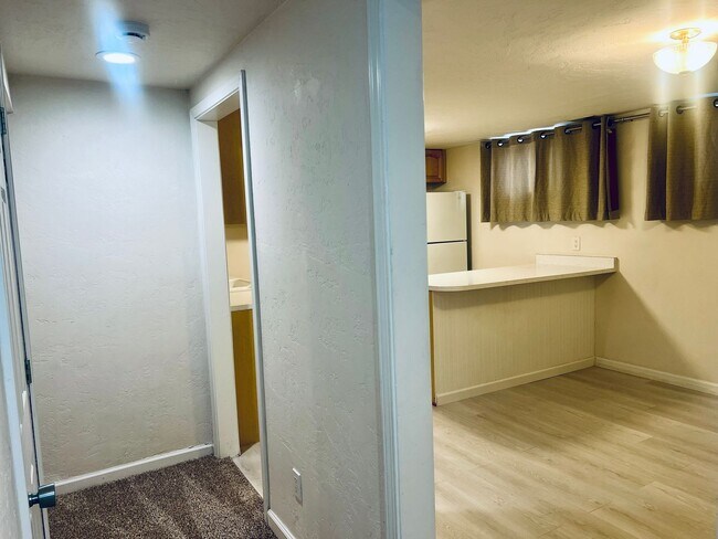 Photo - Simpson310 Unit #2