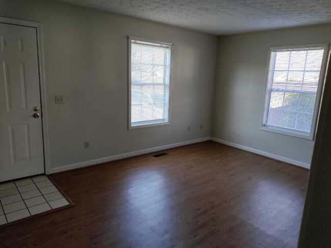 Photo - 2187 Jeffress Rd