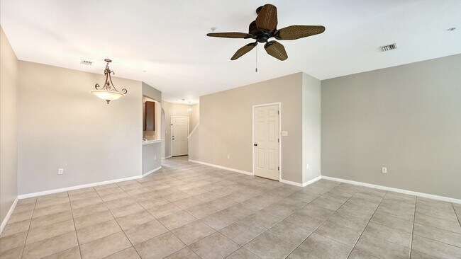Photo - 3499 Parkridge Cir