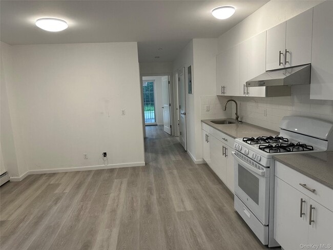 6-5 129th St Unit 1B