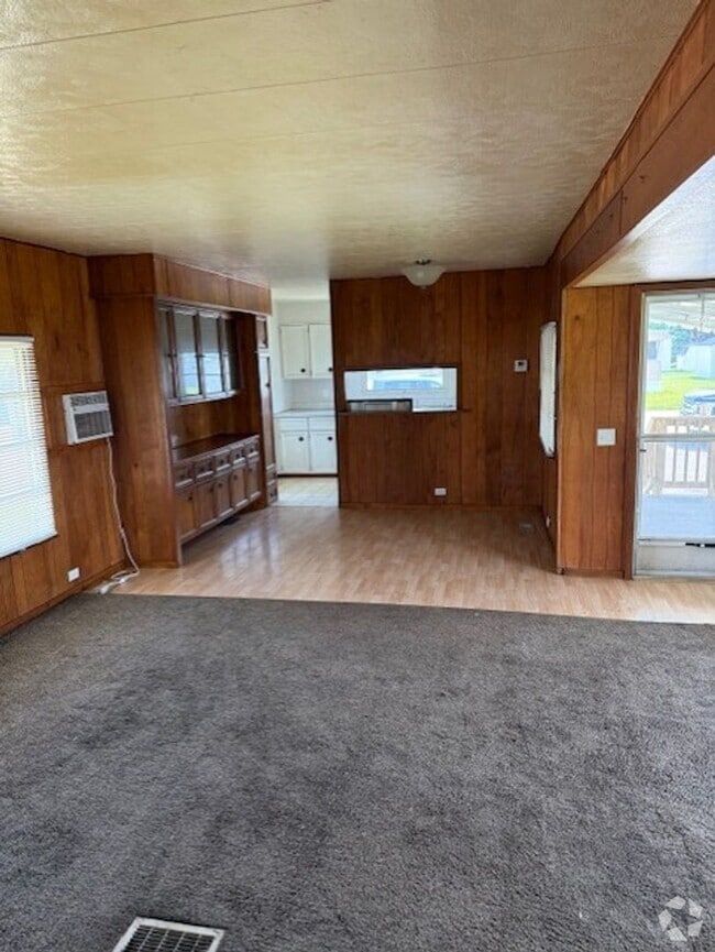 Building Photo - Lot 2 Unit Lot 2 Rental