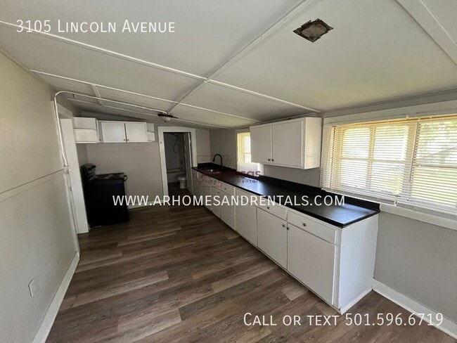 Photo - 3105 Lincoln Ave