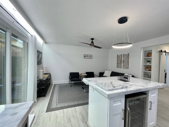 Photo - 1801 Huldy St