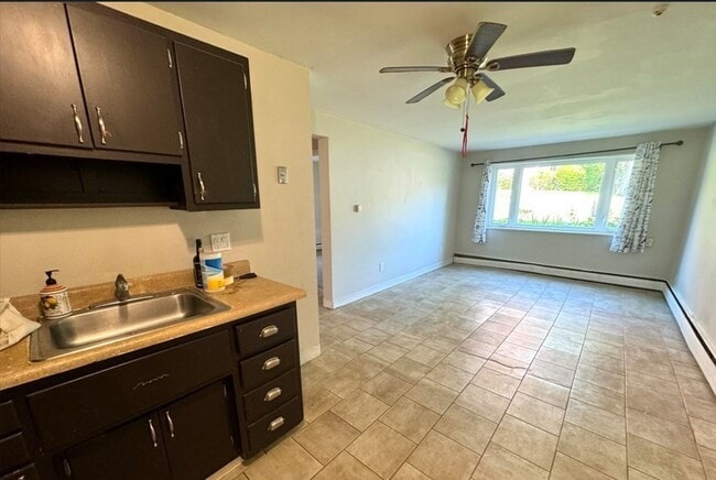 Photo - 109 Warren St Unit 3