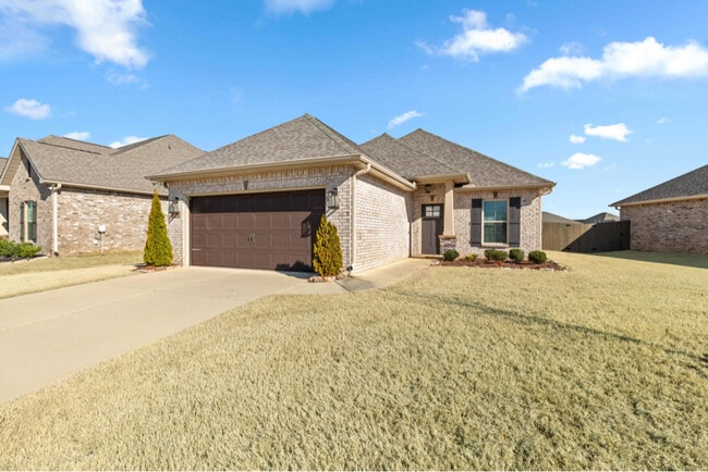 Photo - 131 Rita Ann Wy