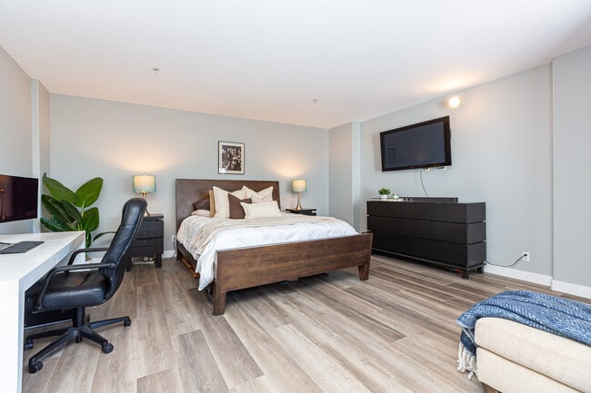 Photo - 346 1st St Unit 35A