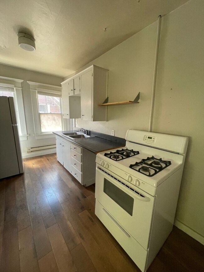 Photo - Beautiful Avenues Studio Apartment in Salt Lake City!