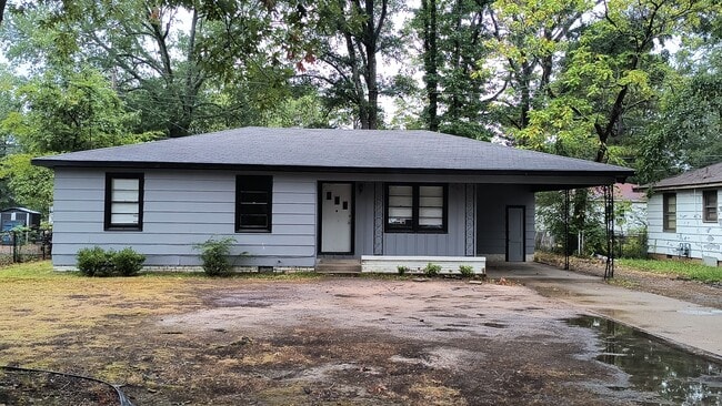Photo - 403 W 35th Ave House