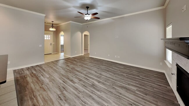 Photo - 4 Bedroom 2 Bath Home in Belmar North!