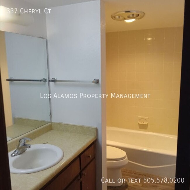 Photo - 337 Cheryl Ct