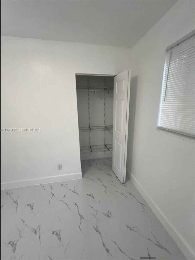 Photo - 3400 SW 40th Ave