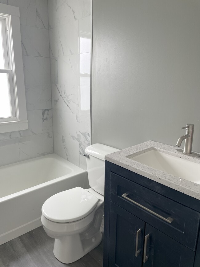 826 Englewood Ave Unit 3