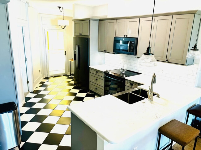 Photo - 316 8th St S Unit 702