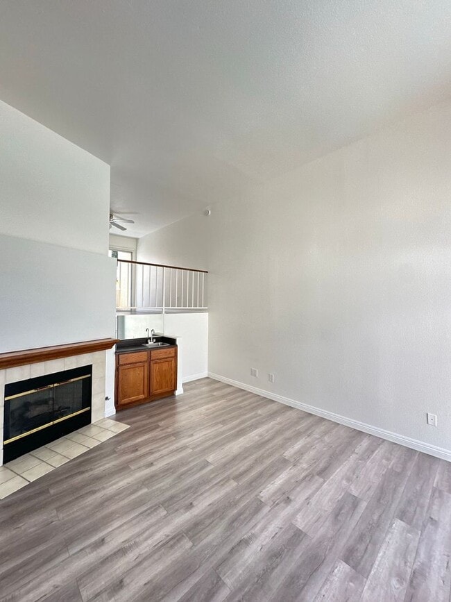 Photo - Sherman Oaks - Stunning 2 Bed Townhonme - Wood Floors - Central Heat/Air - 2 Car Garage!