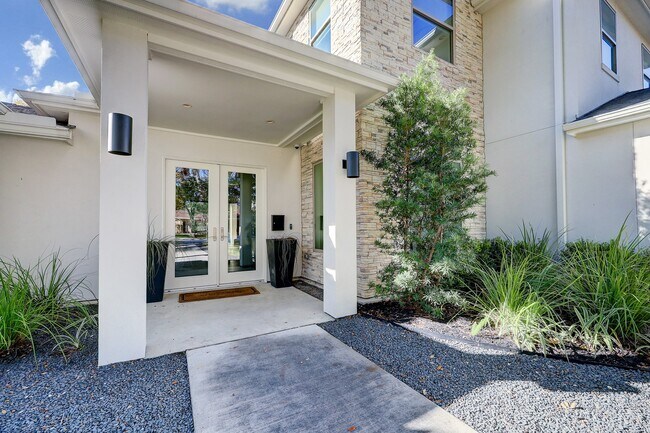 Photo - 1531 Auline Ln