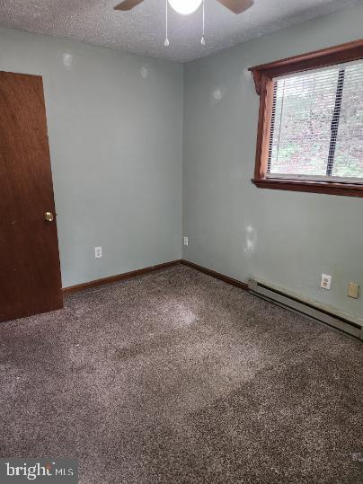 Photo - 284 Tall Pine Ln