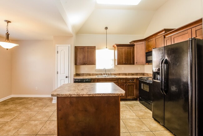 2700 Cherry Tree Dr
