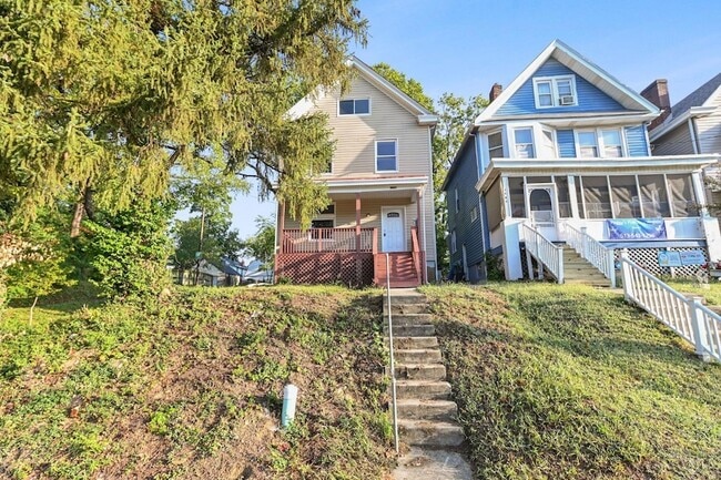 Photo - 1958 Fairfax Ave