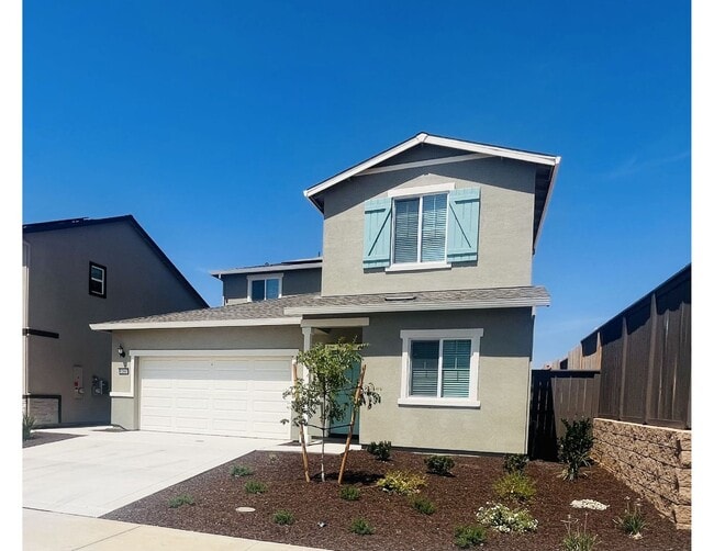 Building Photo - 12667 Ironbow Wy Unit 1