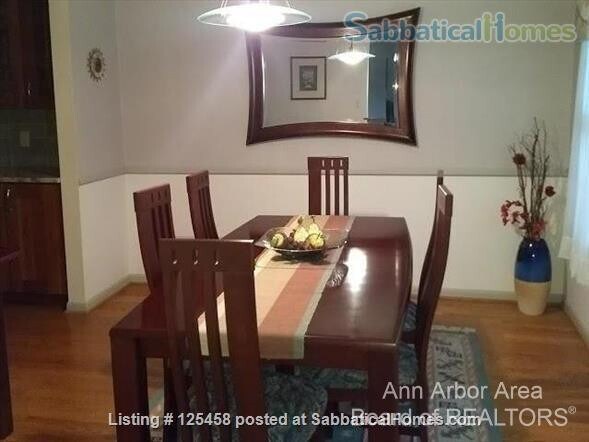 Photo - 3531 Windemere Dr