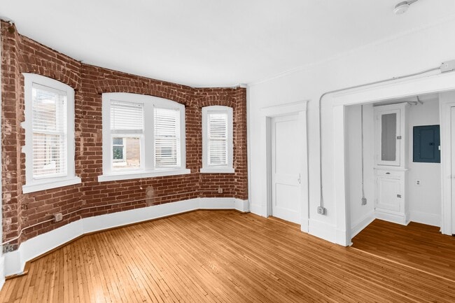 Photo - The Richmond