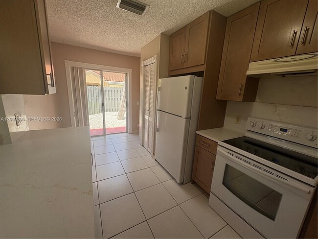 Photo - 1479 Springside Dr