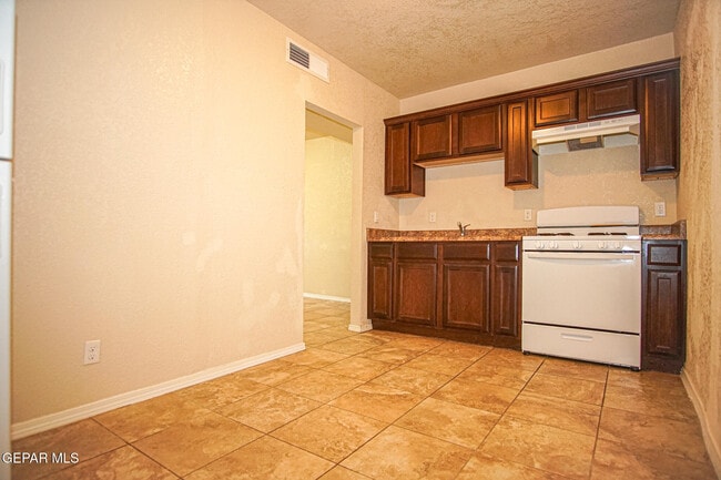 Photo - 2866 Grant Ave Unidad 6