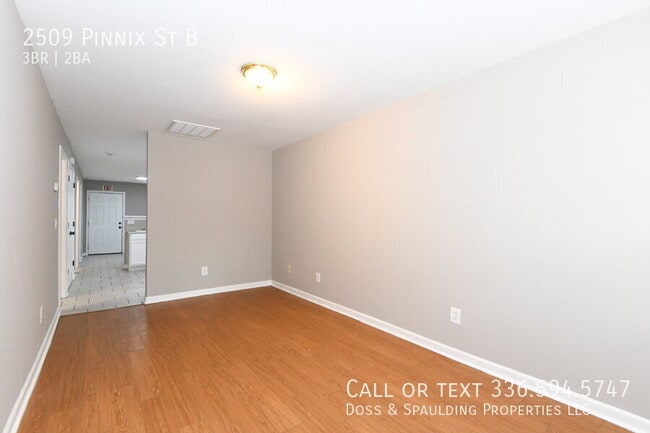 Photo - 2509 Pinnix St