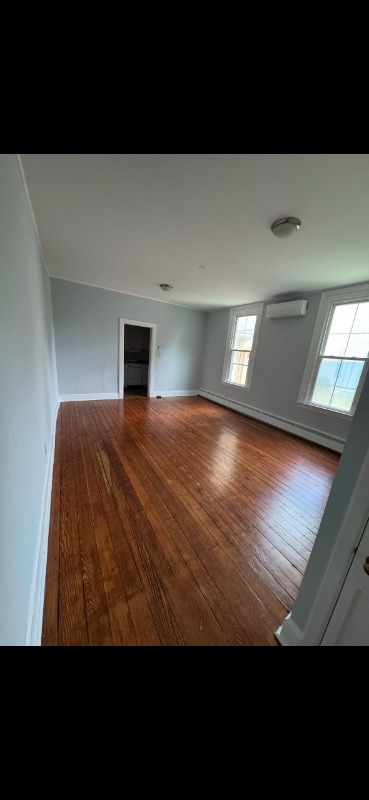 Photo - 313 North St Unidad 8