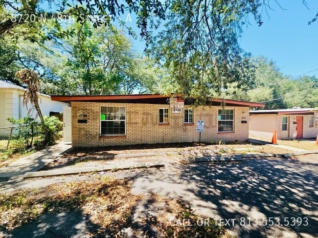 Building Photo - 8720 N 48th St Unit A