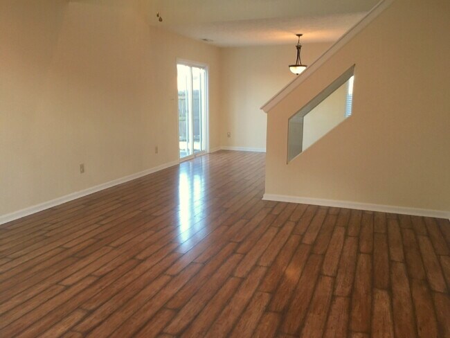 Welcome home to this charming 3-bedroom, 2.5-bath home with a loft in the desirable Village Pines...