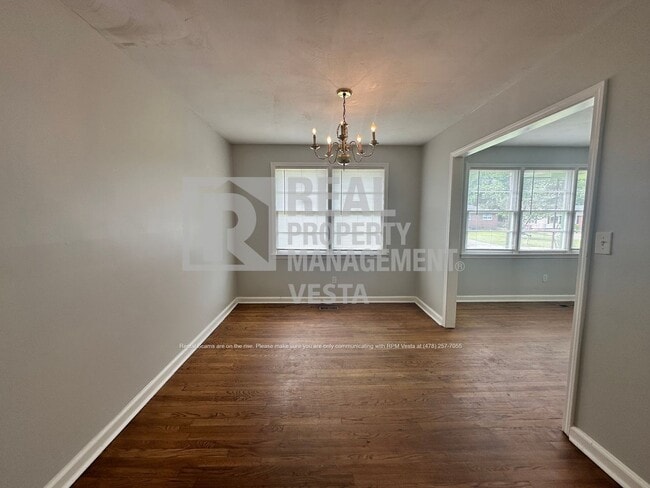 Photo - 3257 Ohara Dr S