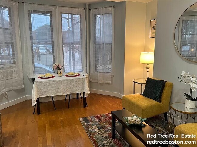 Photo - 4 Commonwealth Ct Unit 1