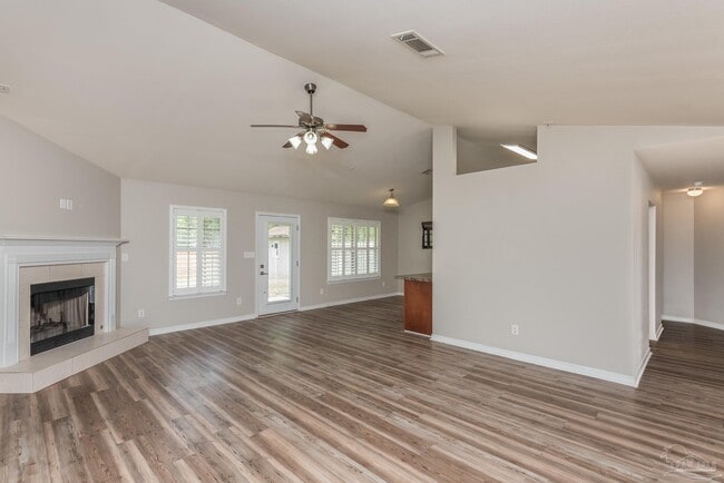 Photo - 8770 Kennedy Dr
