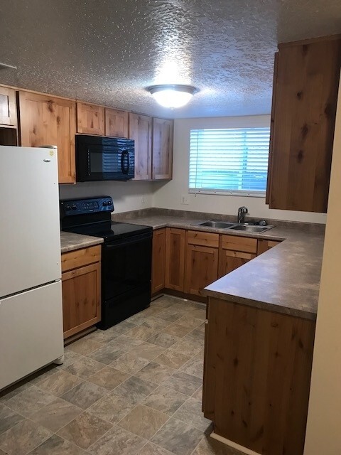 Photo - 6478 2200 W Unit 2