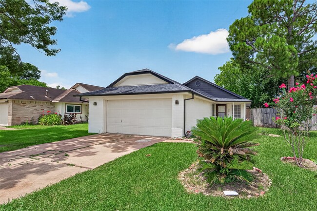 Building Photo - 10814 Parkland Woods Dr
