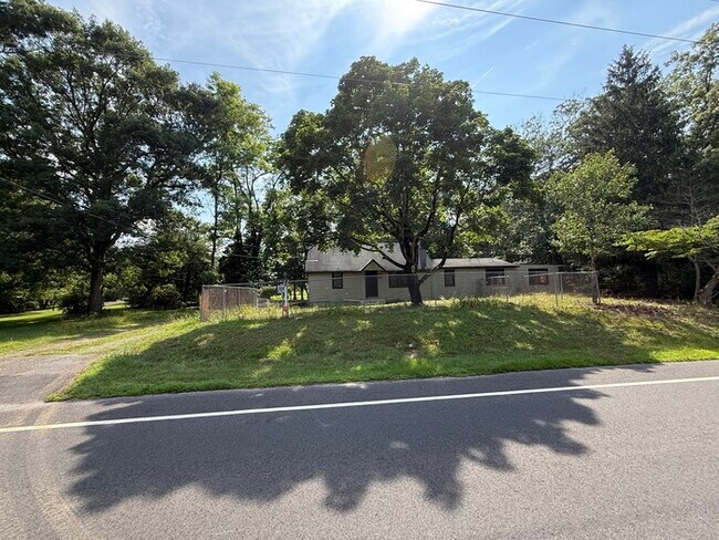 Photo - 259 Telegraph Rd