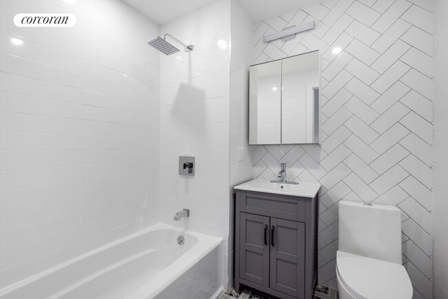 Photo - 2316 Clarendon Rd