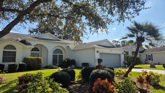 Photo - 25316 Crestwater Dr