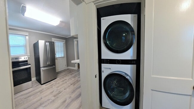 Photo - 35 Pearl St Unit APT 4